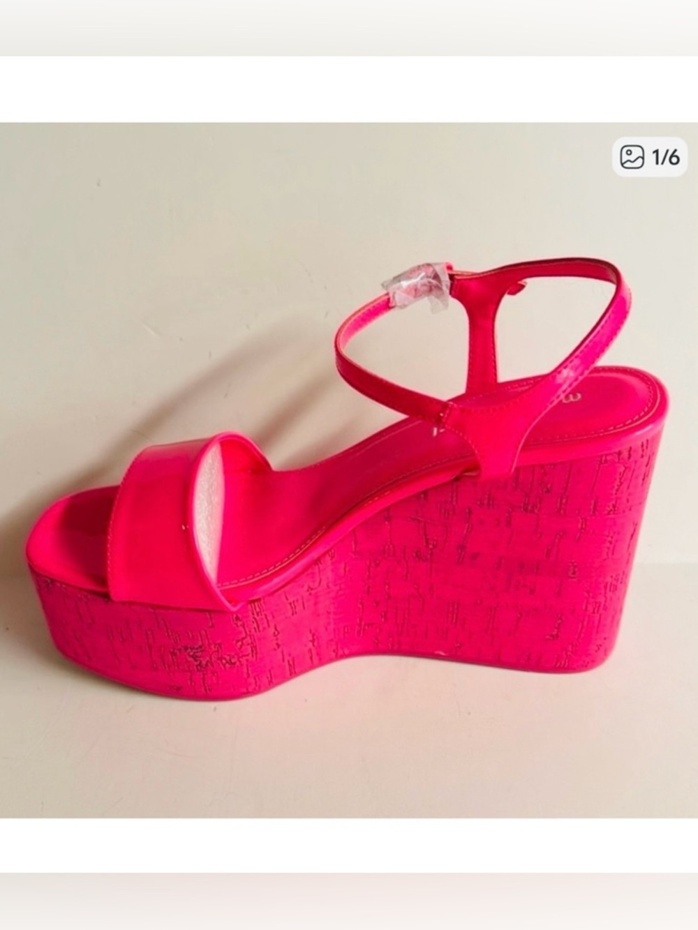 NWT Madden Girl Theo-C Shiny Hot Pink retro Theo platform patent leather.Size 9